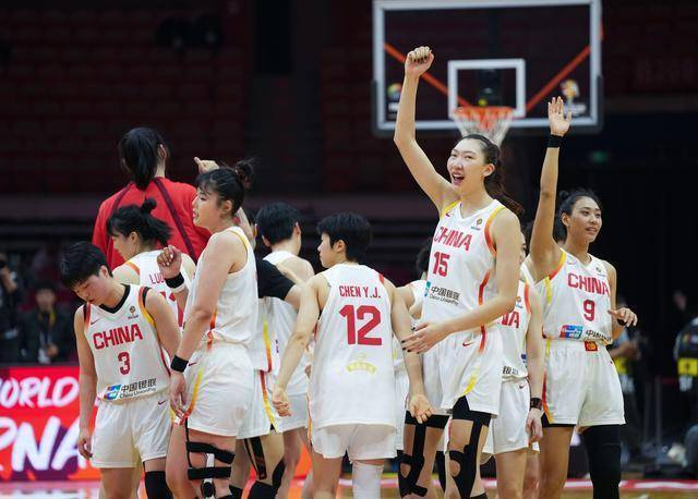 开云-宫鲁鸣钦点4人拉胯，9号球员引争议，郑薇旧将靠谱，张子宇效率高|李月汝|女篮|唐子婷|篮板|马里女篮_新浪体育_新浪新闻